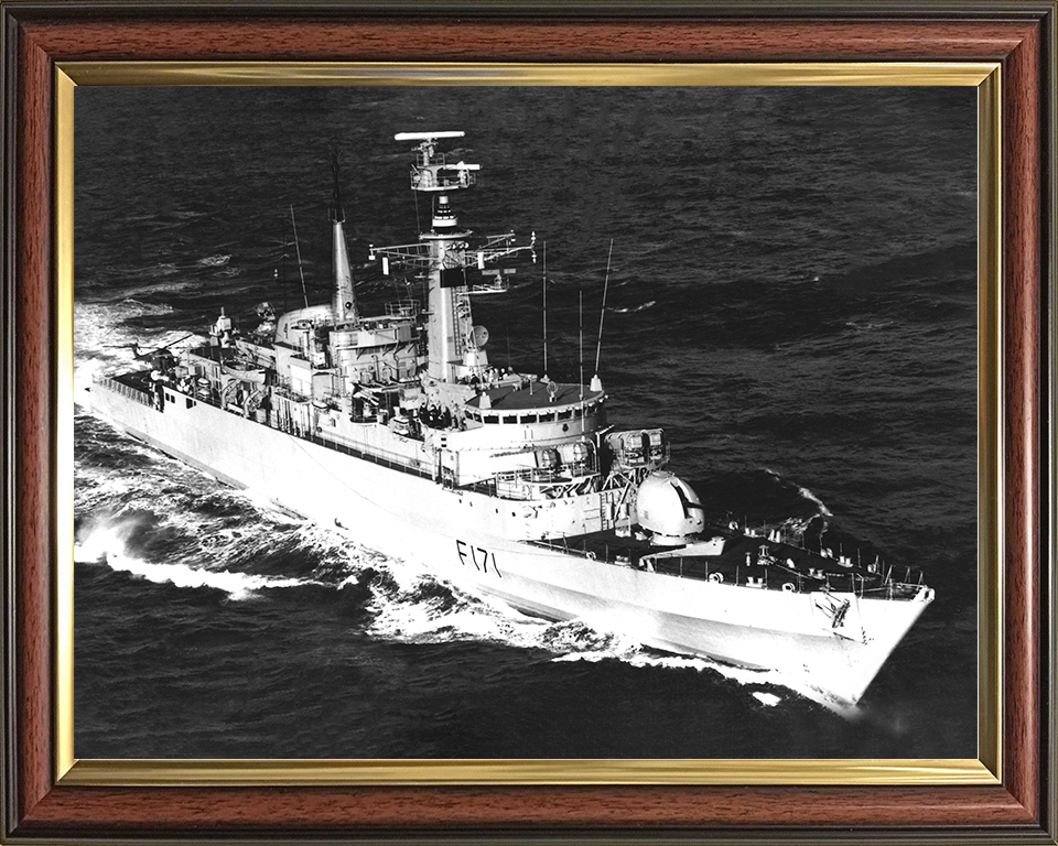 HMS Active (F171) Royal Navy Type 21 Frigate Photo Print Starboard Bow View Warship Wall Art Posters, Prints, & Visual Artwork Hampshire Prints 10 x 8 Classic Frame No