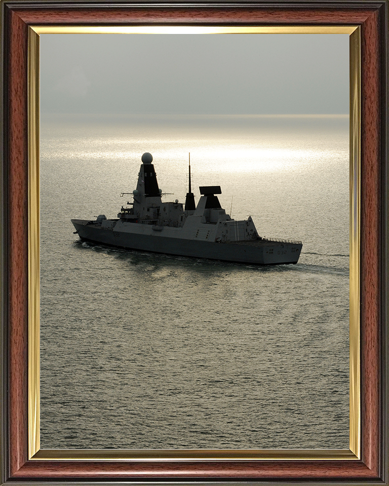 HMS Daring (D32) Royal Navy Type 45 Destroyer At Sunset 2010 Photo Print Wall Art Decor Posters, Prints, & Visual Artwork Hampshire Prints 10 x 8 Classic Frame No