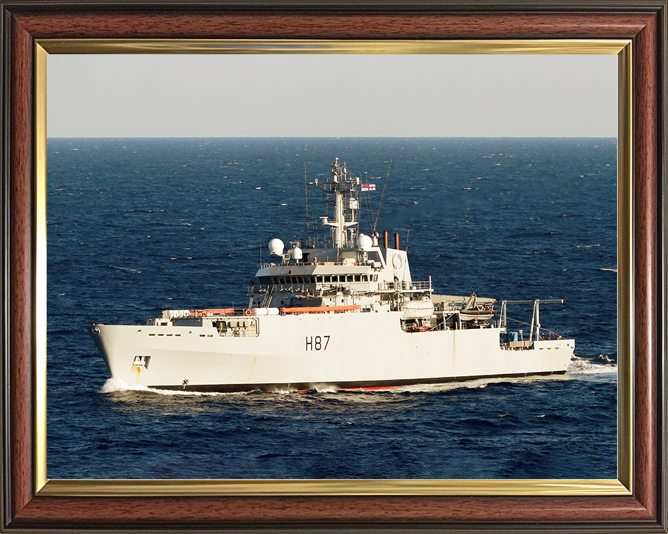 HMS Echo (H87) Royal Navy Echo Class Survey Vessel Port Side Photo Print Wall Art Decor Posters, Prints, & Visual Artwork Hampshire Prints 10 x 8 Classic Frame No
