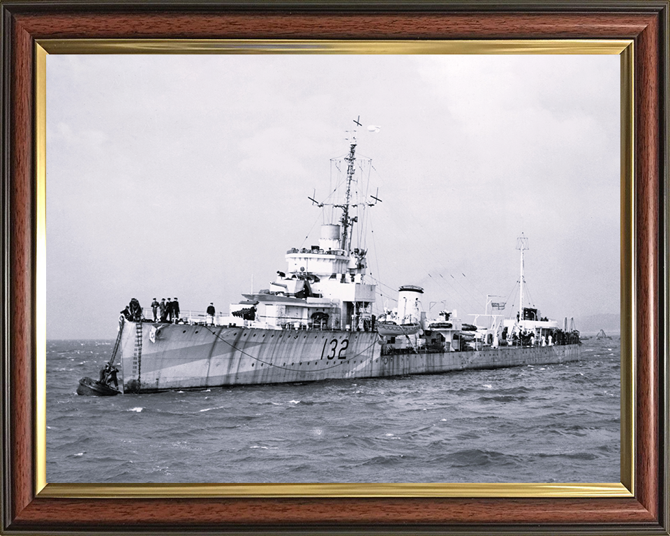 HMS Versatile (I32) Photo Print - At a Buoy 1943 - Royal Navy Admiralty V Class Destroyer Posters, Prints, & Visual Artwork Hampshire Prints 10 x 8 Classic Frame No
