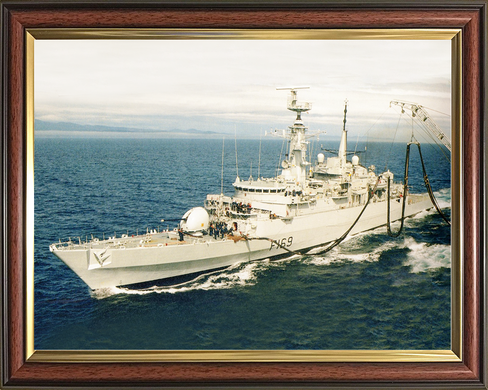 HMS Amazon (F169) Royal Navy Type 21 Frigate During a RAS Photo Print Wall Art Decor Posters, Prints, & Visual Artwork Hampshire Prints 10 x 8 Classic Frame No