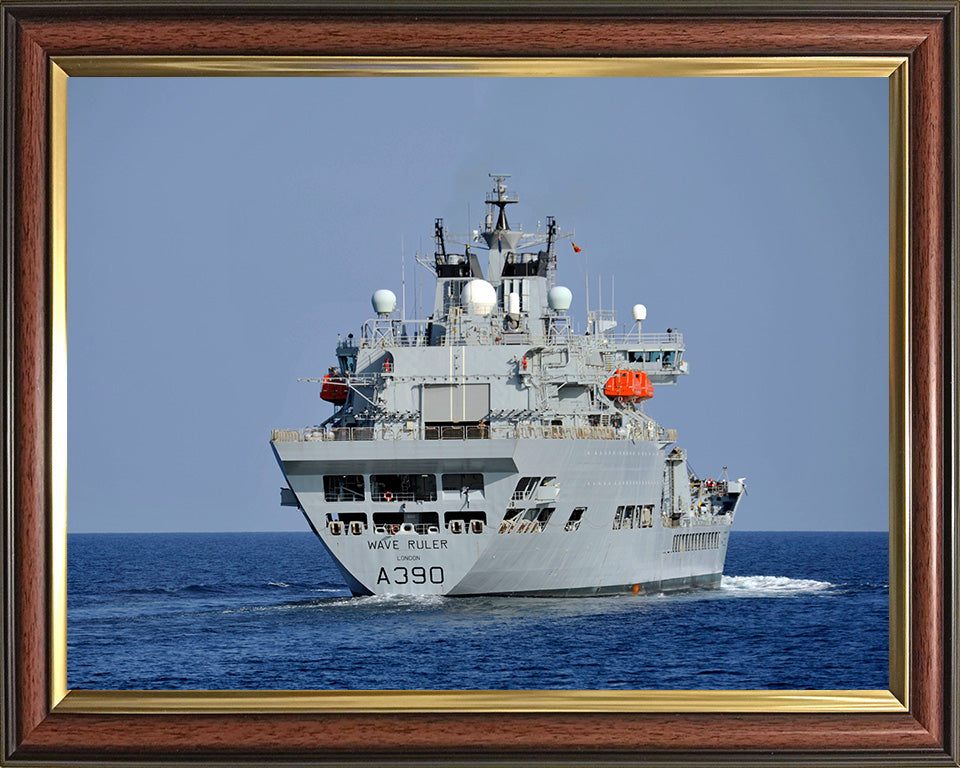 RFA Wave Ruler (A390) Photo Print - Stern View - Royal Fleet Auxiliary Wave Class Fleet Tanker Hampshire Prints 10 x 8 Classic Frame No