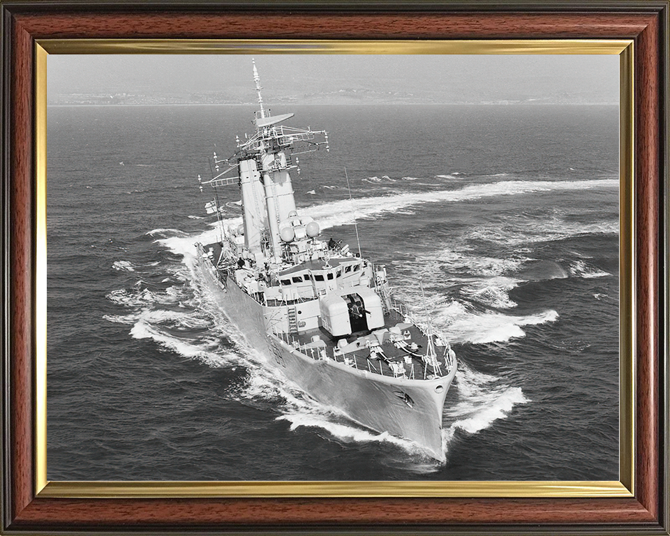 HMS Chichester (F59) Royal Navy Salisbury Class Frigate Hard Turn Photo Print Wall Art Decor Posters, Prints, & Visual Artwork Hampshire Prints 10 x 8 Classic Frame No