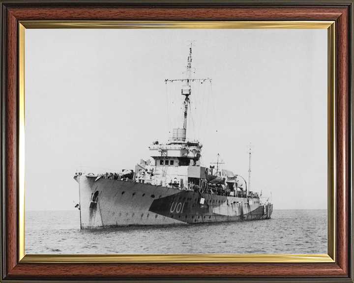 HMS Bridgewater (U01) Royal Navy Bridgewater Class Sloop at Sea 1942 Photo Print Wall Art Decor Posters, Prints, & Visual Artwork Hampshire Prints 10 x 8 Classic Frame No