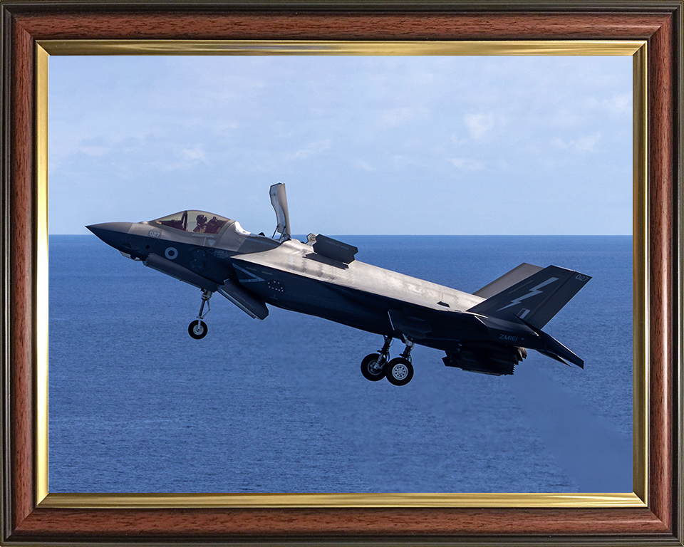 F-35B Lighting Jet Takeoff Aug 2025 Photo Print - Royal Navy Aircraft Posters, Prints, & Visual Artwork Hampshire Prints 10 x 8 Classic Frame No