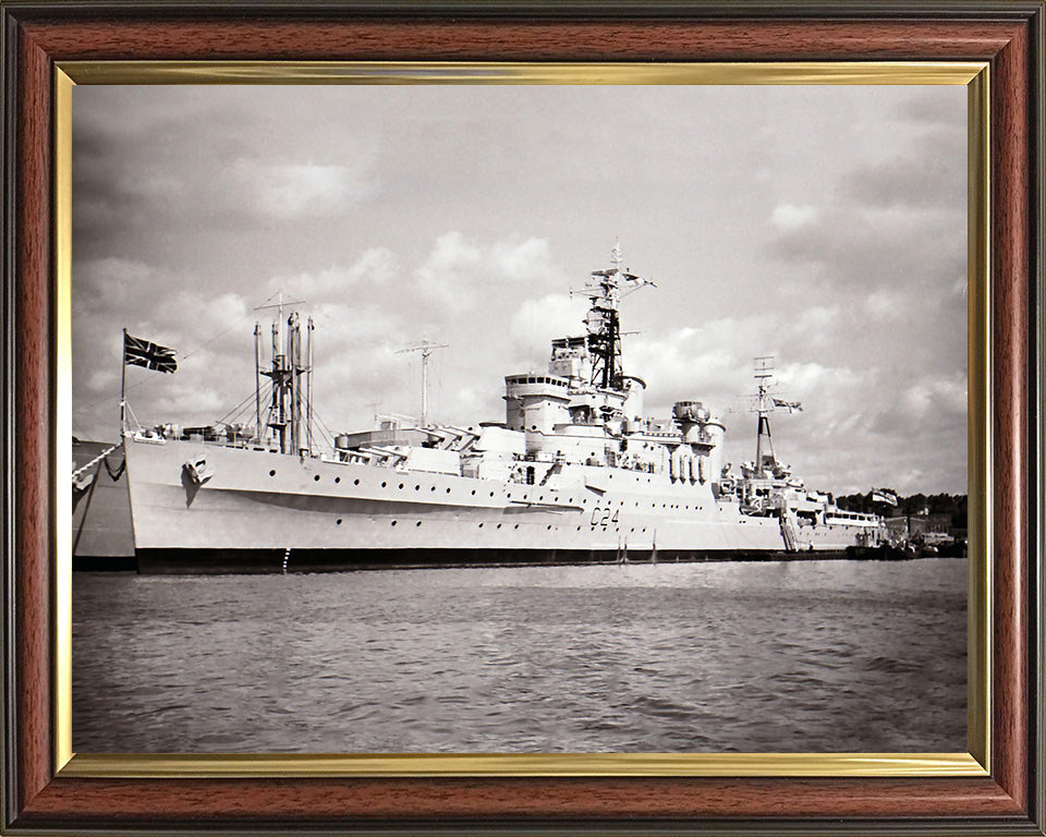 HMS Sheffield C24 Royal Navy Town class light cruiser Photo Print or Framed Print - Hampshire Prints