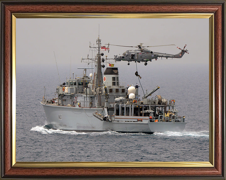 HMS Quorn M41 | Photo Print | Framed Print | Hunt Class | Mine Warfare Vessel | Royal Navy Hampshire Prints