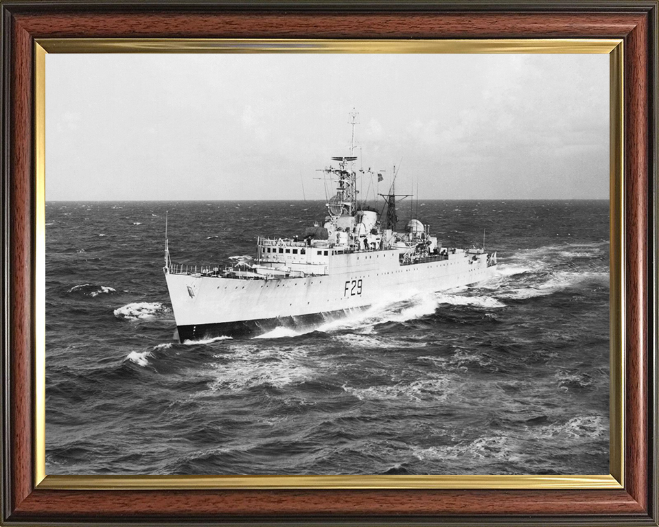 HMS Verulam (F29) Photo Print - at sea 1953 - Royal Navy Type 15 Frigate Posters, Prints, & Visual Artwork Hampshire Prints 10 x 8 Classic Frame No