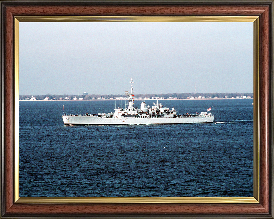 HMS Phoebe (F42) Photo Print - Virgina 1990 - Royal Navy Leander Class Frigate Hampshire Prints 10 x 8 Classic Frame No