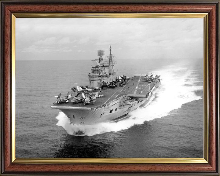 HMS Eagle (R05) Royal Navy Audacious Class Aircraft Carrier At Speed Photo Print Wall Art Decor Posters, Prints, & Visual Artwork Hampshire Prints 10 x 8 Classic Frame No