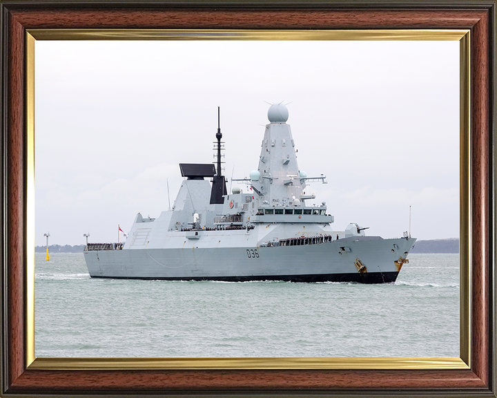 HMS Defender (D36) Royal Navy Type 45 Destroyer Entering Harbour Photo Print Wall Art Decor Posters, Prints, & Visual Artwork Hampshire Prints 10 x 8 Classic Frame No