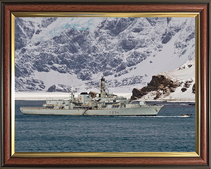 HMS Iron Duke (F234) Photo Print - off Antarctica 2014 - Royal Navy Type 23 Frigate Hampshire Prints 10 x 8 Classic Frame No