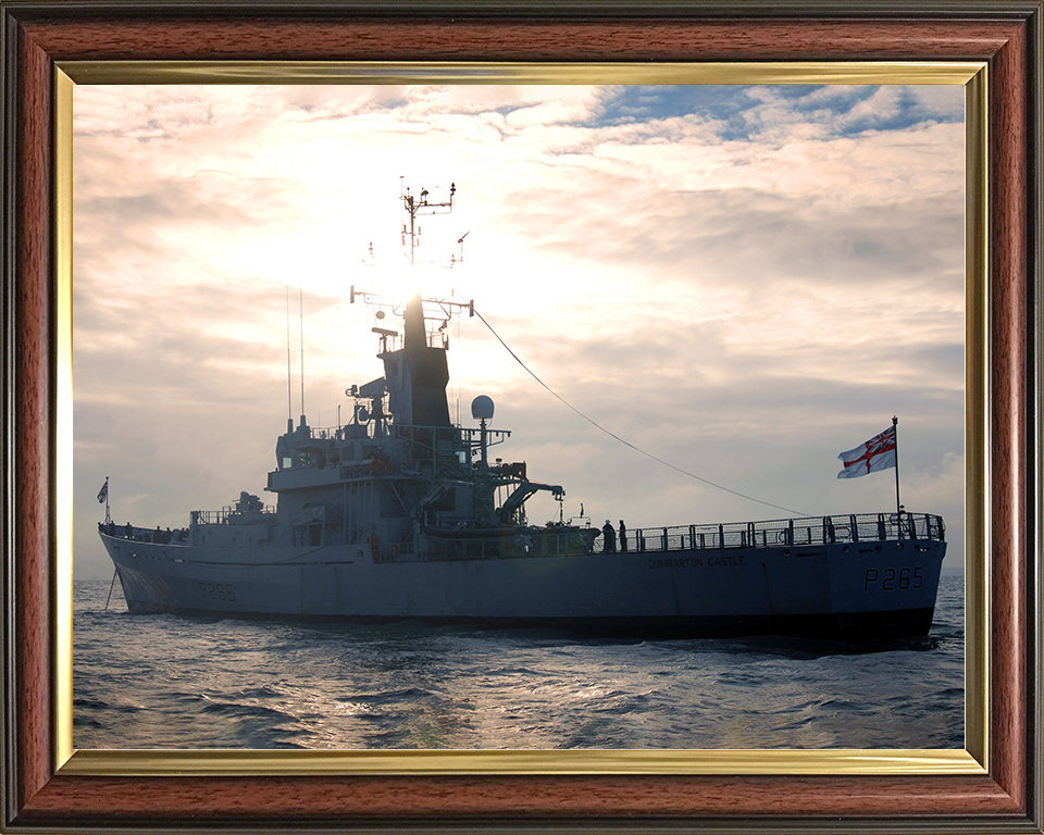 HMS Dumbarton Castle (P265) Royal Navy Castle Class Patrol Vessel At Anchor Photo Print Wall Art Decor Posters, Prints, & Visual Artwork Hampshire Prints 10 x 8 Classic Frame No
