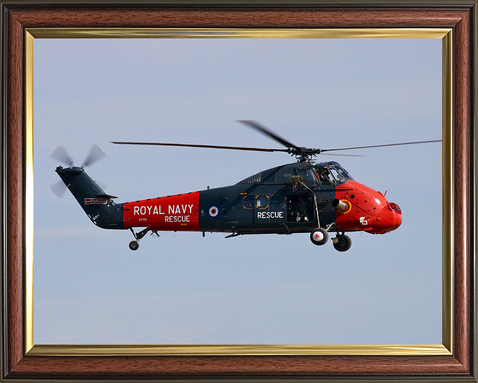 Westland Wessex HU5 Helicopter in Flight 2022 Photo Print - Royal Navy Aircraft Posters, Prints, & Visual Artwork Hampshire Prints 10 x 8 Classic Frame No