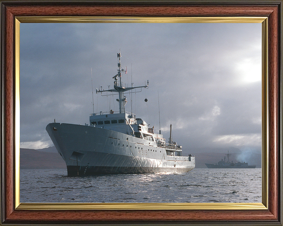 HMS Beagle (H319) Royal Navy Bulldog Class Survey Vessel With USS Stark Photo Print Wall Art Decor Posters, Prints, & Visual Artwork Hampshire Prints 10 x 8 Classic Frame No
