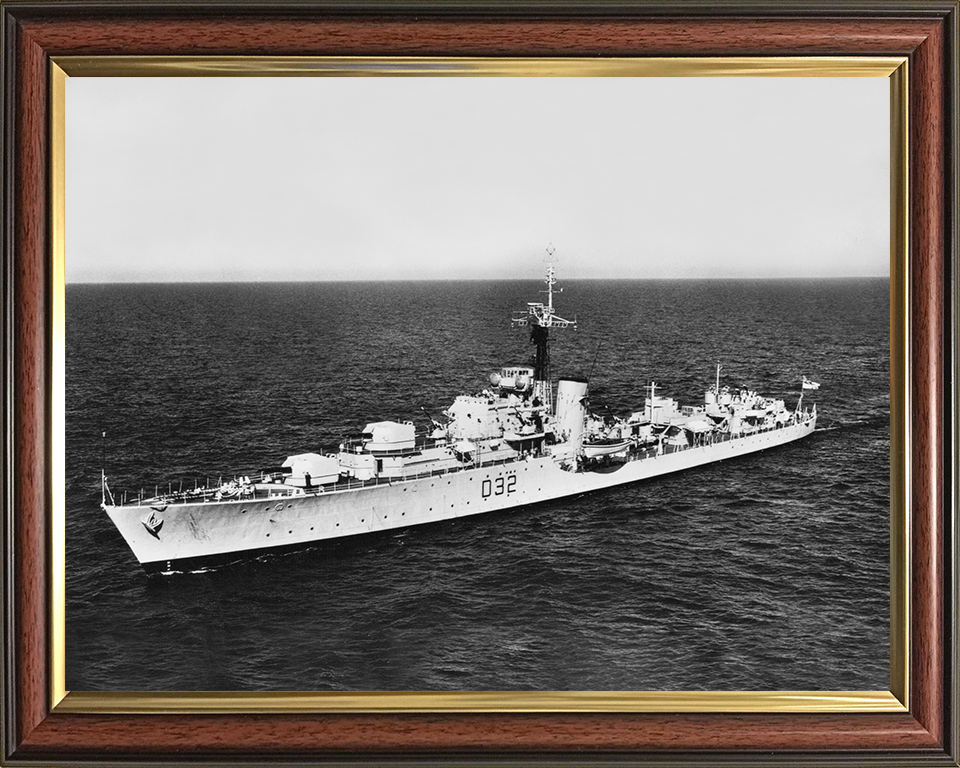 HMS Camperdown (D32) Photo Print - at Sea - Royal Navy Battle Class Destroyer Posters, Prints, & Visual Artwork Hampshire Prints 10 x 8 Classic Frame No