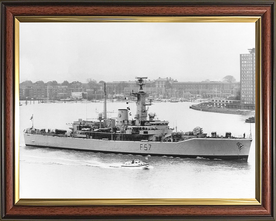 HMS Andromeda (F57) Royal Navy Leander Class Frigate Passing Gosport Photo Print Wall Art Decor Posters, Prints, & Visual Artwork Hampshire Prints 10 x 8 Classic Frame No