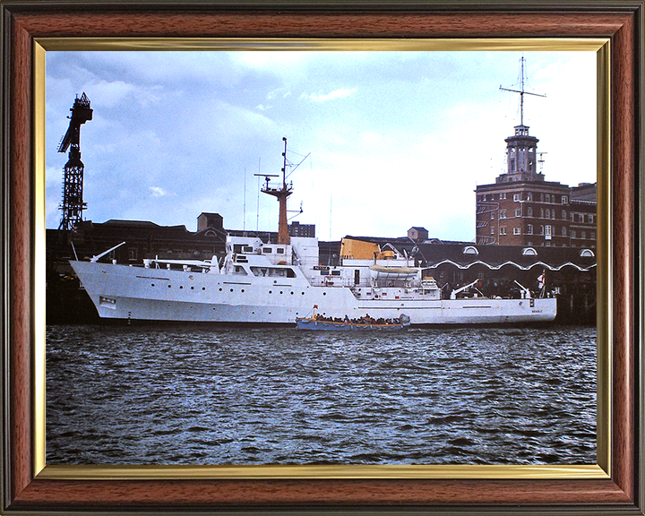HMS Beagle (A319) Photo Print - Portsmouth 1982 - Royal Navy Bulldog Class Survey Vessel Hampshire Prints 10 x 8 Classic Frame No