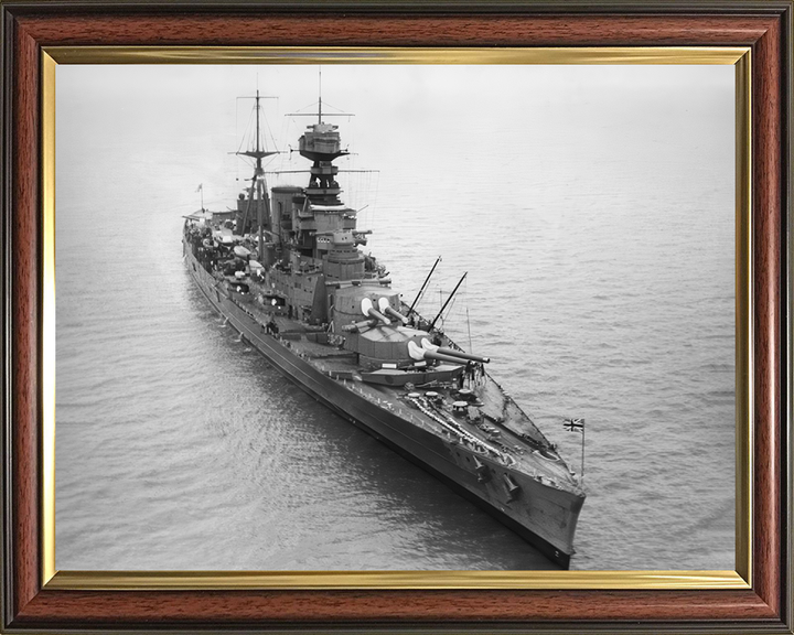 HMS Hood (51) Photo Print - At Sea - Royal Navy Admiral Class Battlecruiser Hampshire Prints 10 x 8 Classic Frame No