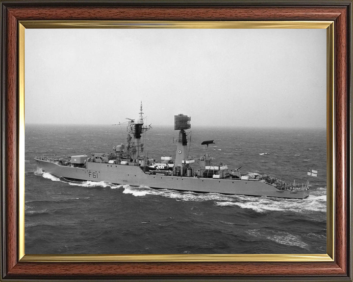 HMS Llandaff (F61) Photo Print - At Sea 1969 - Royal Navy Salisbury Class Frigate Hampshire Prints 10 x 8 Classic Frame No