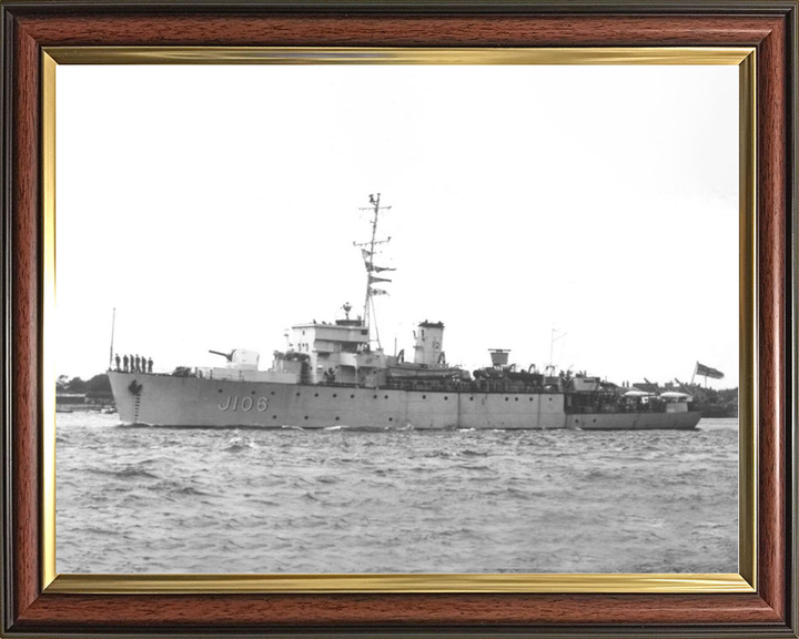 HMS Acute (J106) Royal Navy Algerine Class Minesweeper Photo Print Warship Wall Art Posters, Prints, & Visual Artwork Hampshire Prints 10 x 8 Classic Frame No
