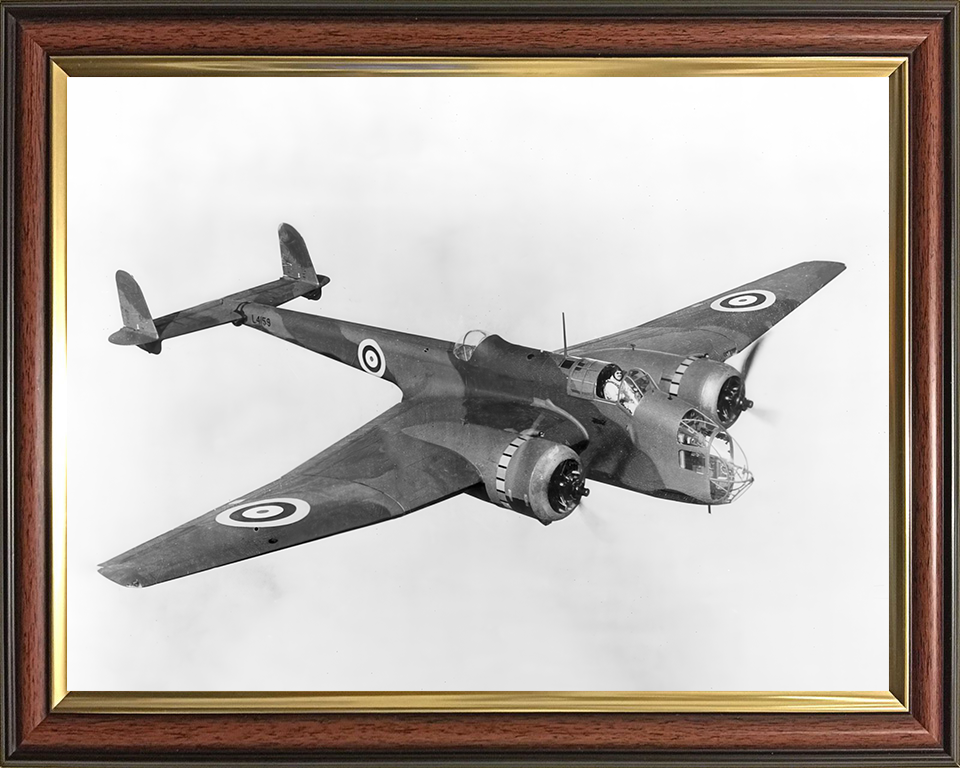 RAF Handley Page H.P.52 Hampden Mk 1 in flight Photo Print - Royal Air Force Aircraft Posters, Prints, & Visual Artwork Hampshire Prints 10 x 8 Classic Frame No