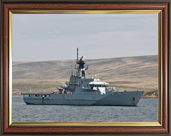 HMS Clyde (P257) Royal Navy River Class Patrol Vessel At Anchor Photo Print Wall Art Decor Posters, Prints, & Visual Artwork Hampshire Prints 10 x 8 Classic Frame No