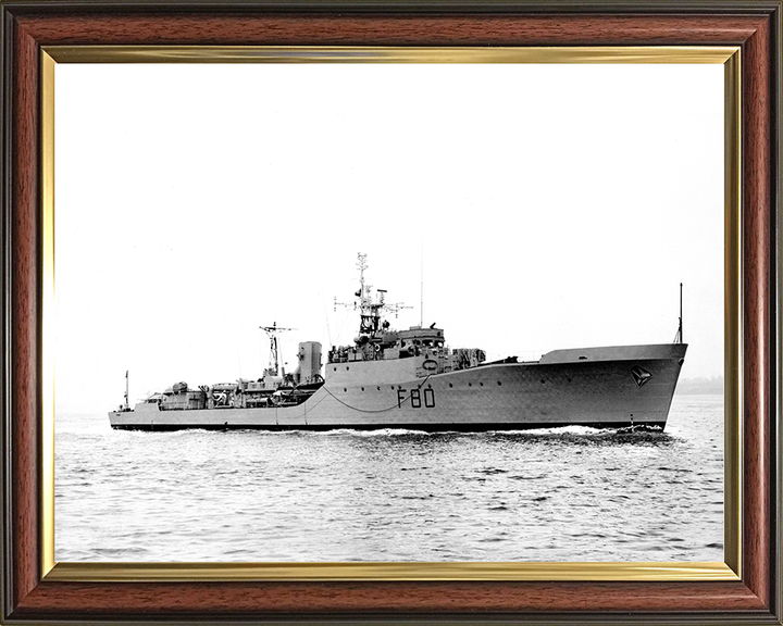 HMS Duncan (F80) Royal Navy Blackwood Class Frigate Starboard View Photo Print Wall Art Decor Posters, Prints, & Visual Artwork Hampshire Prints 10 x 8 Classic Frame No