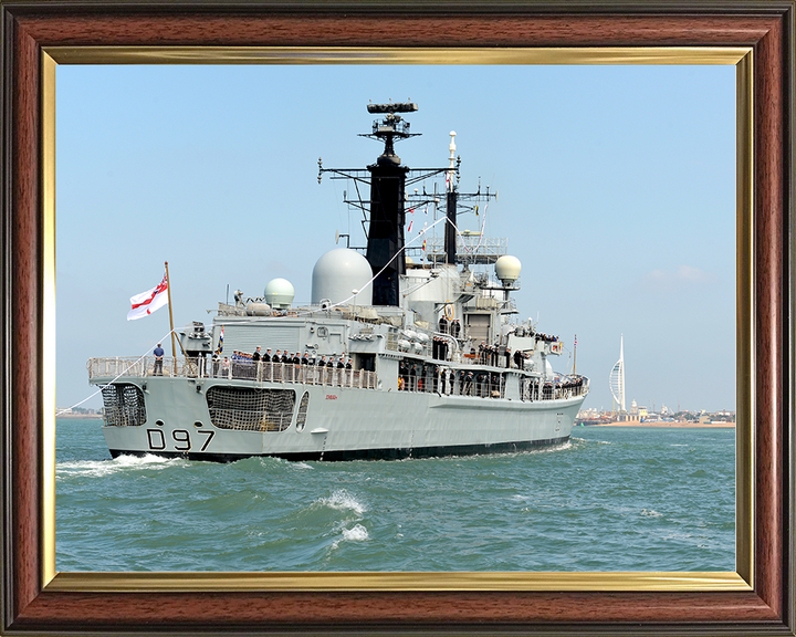 HMS Edinburgh (D97) Royal Navy Type 42 Destroyer Paying Off Photo Print Wall Art Decor Posters, Prints, & Visual Artwork Hampshire Prints 10 x 8 Classic Frame No