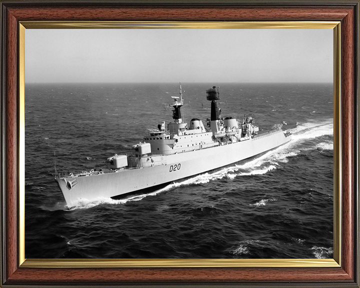 HMS Fife D20 | Photo Print | Framed Print | Poster | County Class | Destroyer | Royal Navy Hampshire Prints