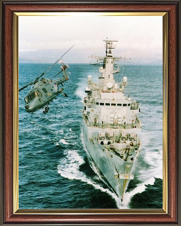 HMS Beaver (F93) Royal Navy Type 22 Frigate Bow View With Helicopter Photo Print Wall Art Decor Posters, Prints, & Visual Artwork Hampshire Prints 10 x 8 Classic Frame No