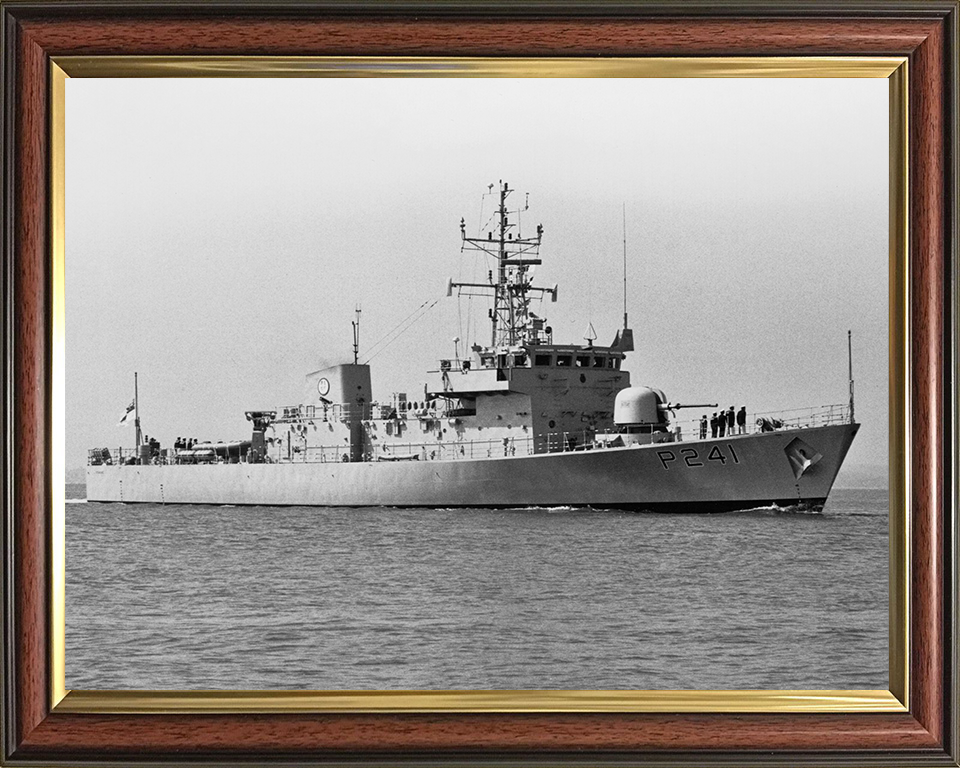 HMS Starling (P241) Photo Print - at sea 1984 - Royal Navy Peacock Class Patrol Vessel Posters, Prints, & Visual Artwork Hampshire Prints 10 x 8 Classic Frame No