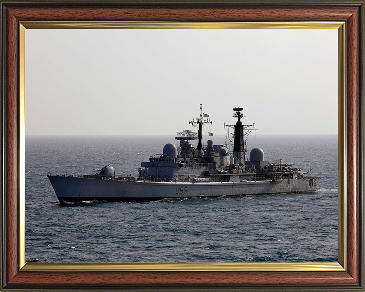 HMS Manchester (D95) Photo Print - Persian Gulf 2008 - Royal Navy Type 42 Destroyer Hampshire Prints 10 x 8 Classic Frame No
