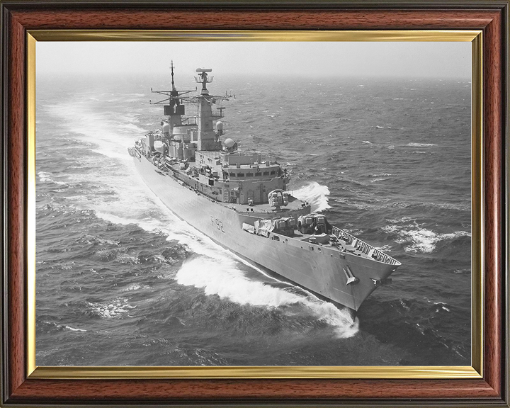 HMS Boxer (F92) Royal Navy Type 22 Frigate High Starboard Bow View Photo Print Wall Art Decor Posters, Prints, & Visual Artwork Hampshire Prints 10 x 8 Classic Frame No