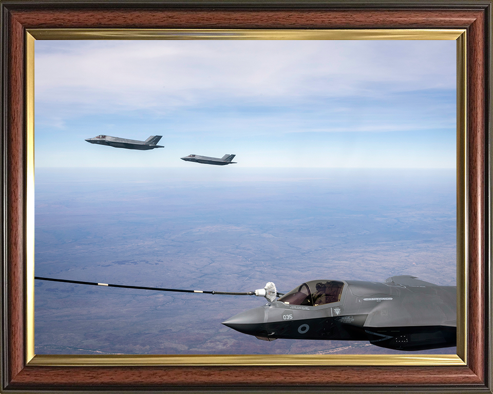 RAF F-35B Lightening II Air to Air Refuelling Photo Print - Royal Air Force Aircraft Hampshire Prints 10 x 8 Classic Frame No