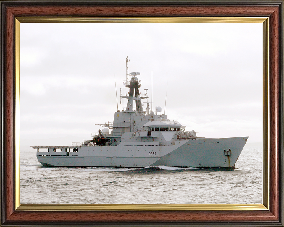 HMS Clyde (P257) Royal Navy River Class Patrol Vessel Underway Starboard Side View Photo Print Wall Art Decor Posters, Prints, & Visual Artwork Hampshire Prints 10 x 8 Classic Frame No