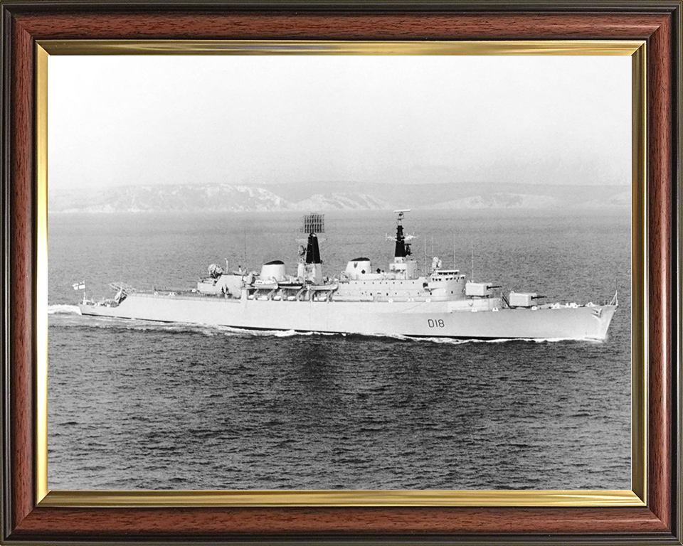 HMS Antrim (D18) Royal Navy County Class Destroyer Underway Photo Print Wall Art Decor Posters, Prints, & Visual Artwork Hampshire Prints 10 x 8 Classic Frame No
