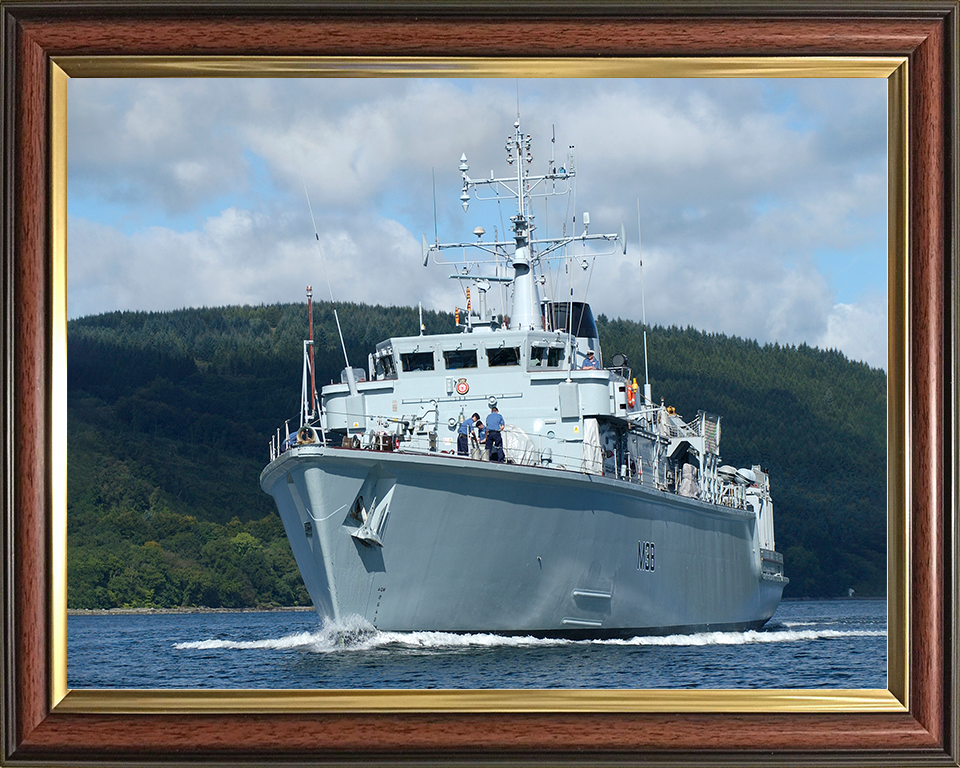 HMS Atherstone (M38) Royal Navy Hunt Class Mine Warfare Vessel Low Port Bow View Photo Print Wall Art Decor Posters, Prints, & Visual Artwork Hampshire Prints 10 x 8 Classic Frame No