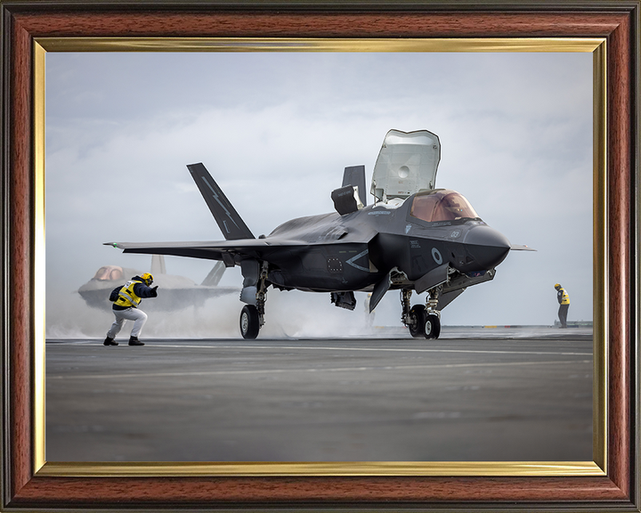 RAF F-35B Lightning jet flight deck Launch Photo Print - Royal Air Force Aircraft Hampshire Prints 10 x 8 Classic Frame No