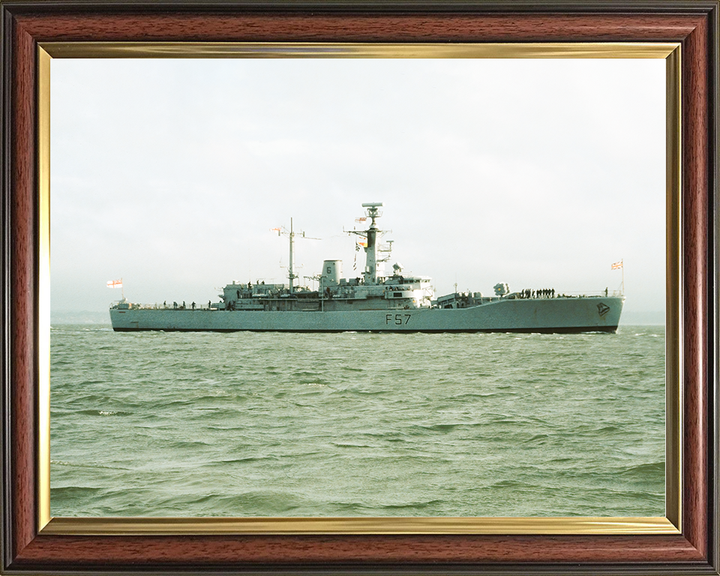 HMS Andromeda (F57) Royal Navy Leander Class Frigate Starboard Beam View Photo Print Wall Art Decor Posters, Prints, & Visual Artwork Hampshire Prints 10 x 8 Classic Frame No