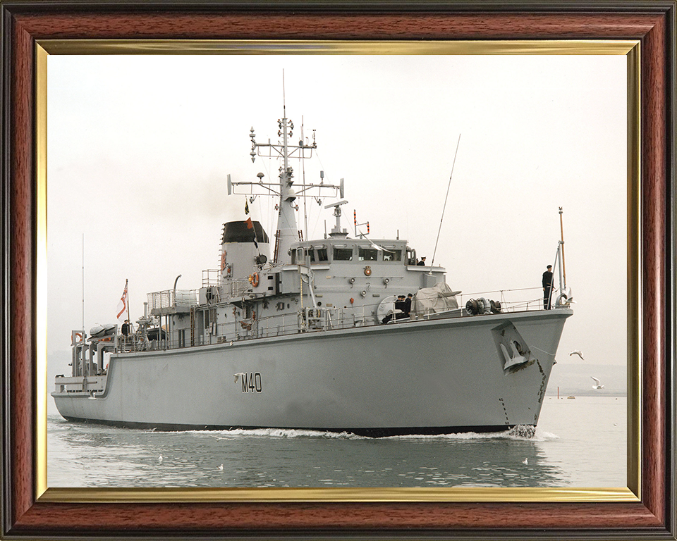 HMS Berkeley (M40) Photo Print - Entering Harbour - Royal Navy Hunt Class Mine Warfare Vessel
