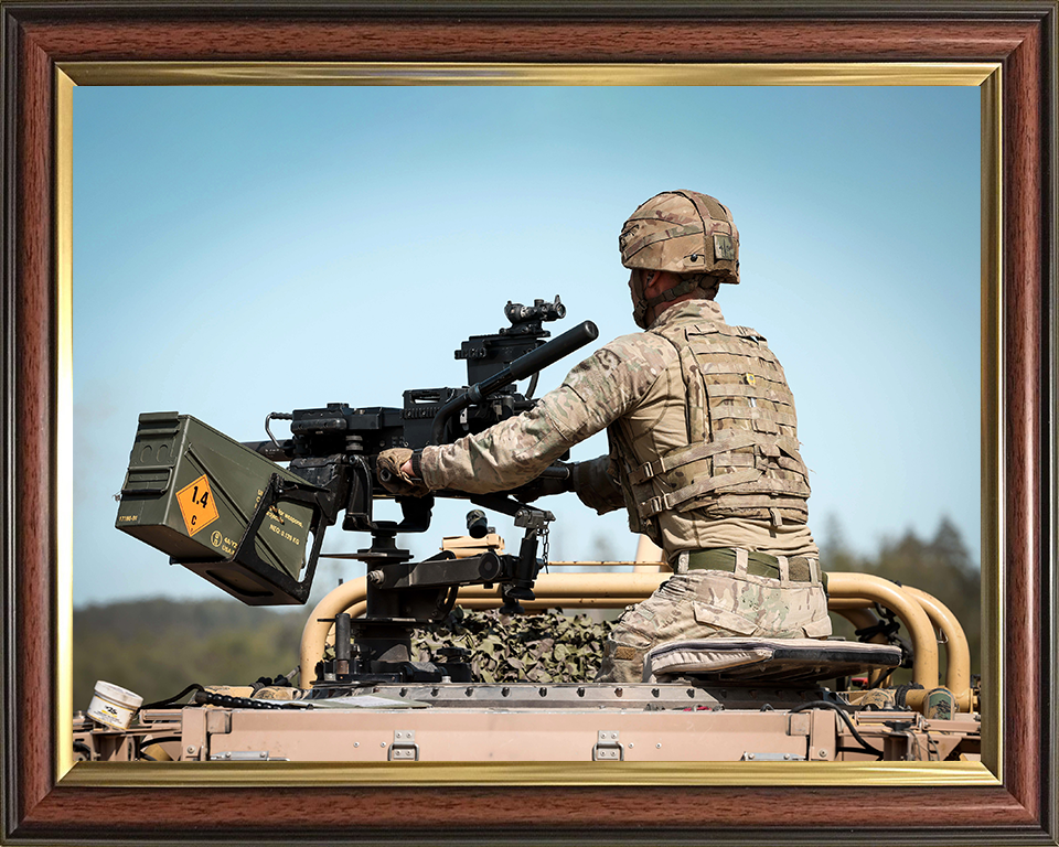 Royal Marine Commando with Grenade Machine Gun |Photo Print - 45 Commando Hampshire Prints 10 x 8 Classic Frame No