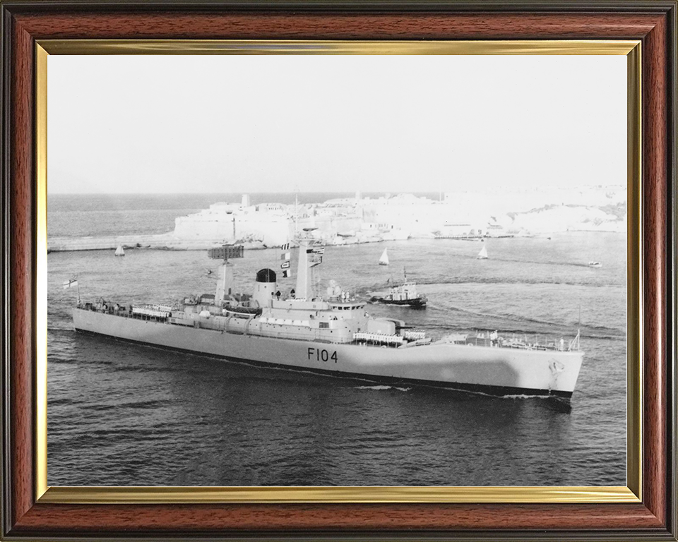 HMS Dido (F104) Royal Navy Leander Class Frigate Valletta Malta Photo Print Wall Art Decor Posters, Prints, & Visual Artwork Hampshire Prints 10 x 8 Classic Frame No