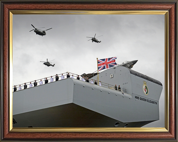 HMS Queen Elizabeth (R08) Photo Print - Naming Ceremony - Royal Navy Queen Elizabeth Class Aircraft Carrier Hampshire Prints 10 x 8 Classic Frame No