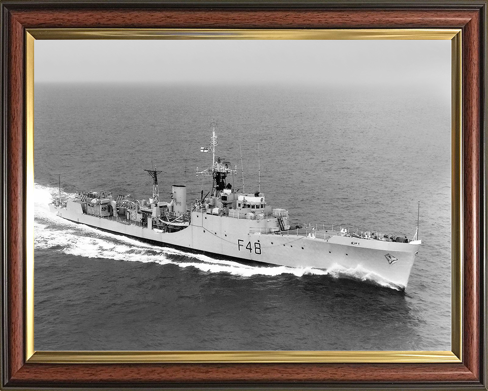 HMS Dundas (F48) Royal Navy Blackwood Class Frigate Starboard Bow View Photo Print Wall Art Decor Posters, Prints, & Visual Artwork Hampshire Prints 10 x 8 Classic Frame No