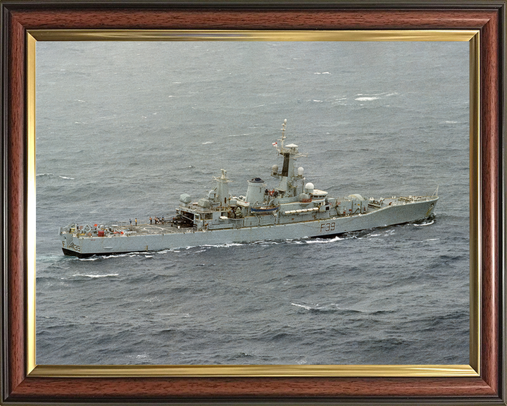 HMS Naiad (F39) Photo Print - Atlantic 1981 - Royal Navy Leander Class Frigate Hampshire Prints 10 x 8 Classic Frame No