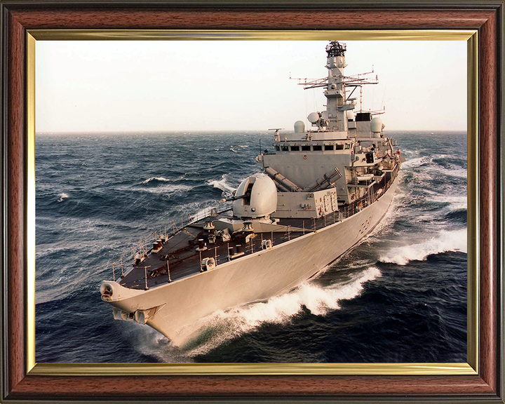 HMS Argyll (F231) Photo Print - At Sea 2002 - Royal Navy Type 23 Frigate Posters, Prints, & Visual Artwork Hampshire Prints 10 x 8 Classic Frame No