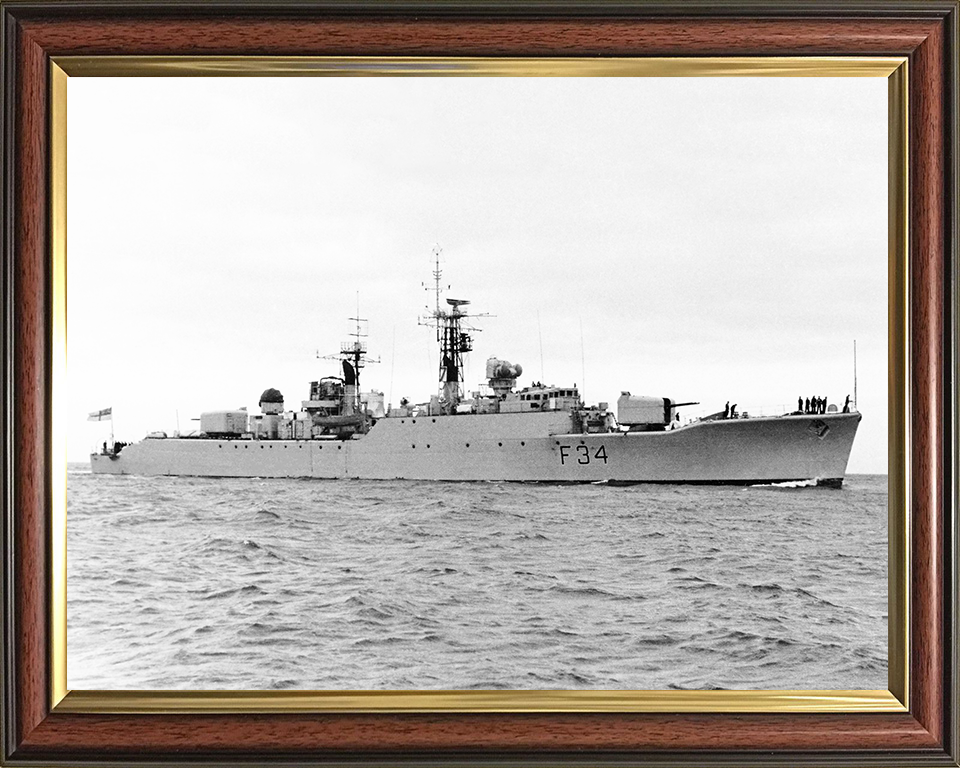 HMS Puma (F34) Photo Print - at sea 1958 - Royal Navy Leopard Class Frigate Hampshire Prints 10 x 8 Classic Frame No