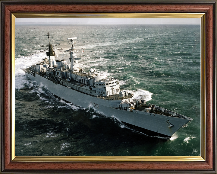 HMS Beaver (F93) Royal Navy Type 22 Frigate Hard Turn Photo Print Wall Art Decor Posters, Prints, & Visual Artwork Hampshire Prints 10 x 8 Classic Frame No