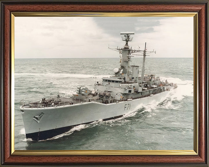 HMS Scylla F71 | Photo Print | Framed Print | Leander Class | Frigate | Royal Navy Hampshire Prints